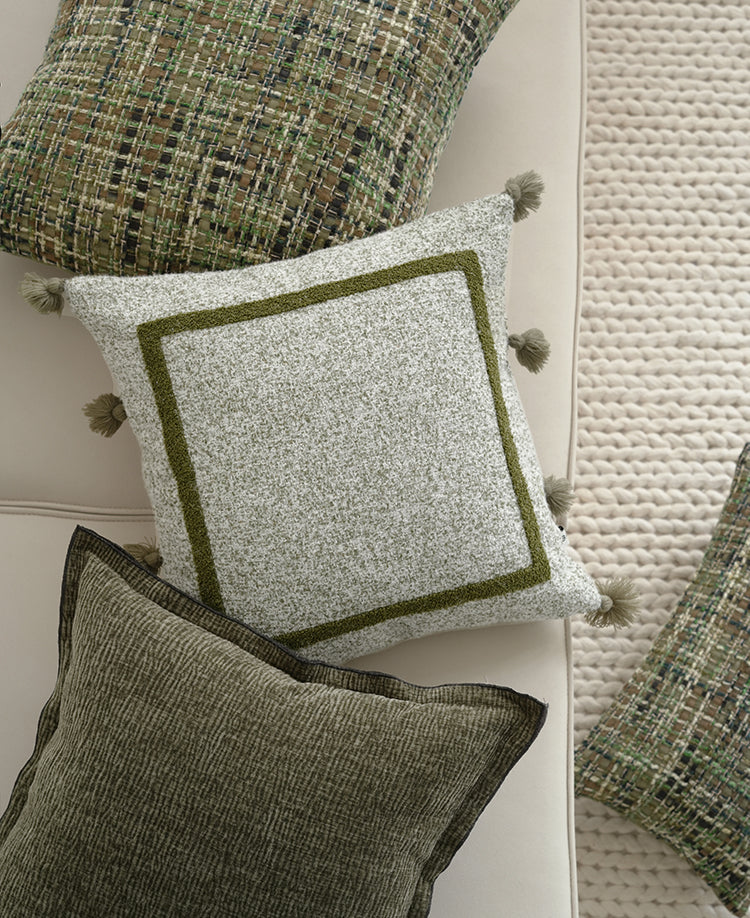 LIV - Jacquard kussenhoes met borduurwerk, 50x50 cm