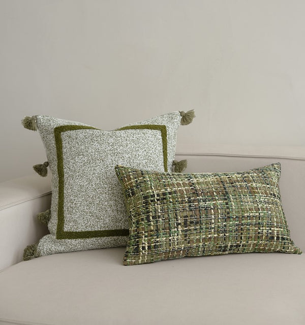 LEA LUMBAR – Embroidered cushion cover, 30x50 cm