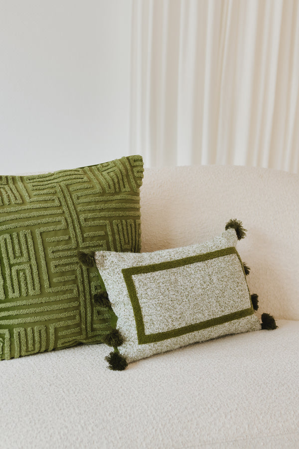 LIV LUMBAR – Jacquard cushion cover with embroidery, 30x50 cm